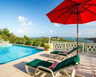 3 bedroom Villa with pool -Calivigny Gardens Westerhall Grenada - St Davids - Piscina