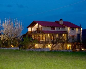 Guesthouse Odysseas - Kerasia - Building