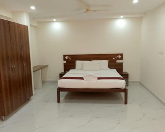 Sathya Sai Sankalp Hotel - Puttaparthi