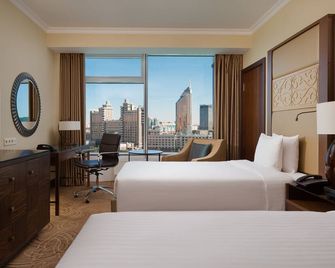 ساد هوتل أستانا - أستانا - غرفة نوم