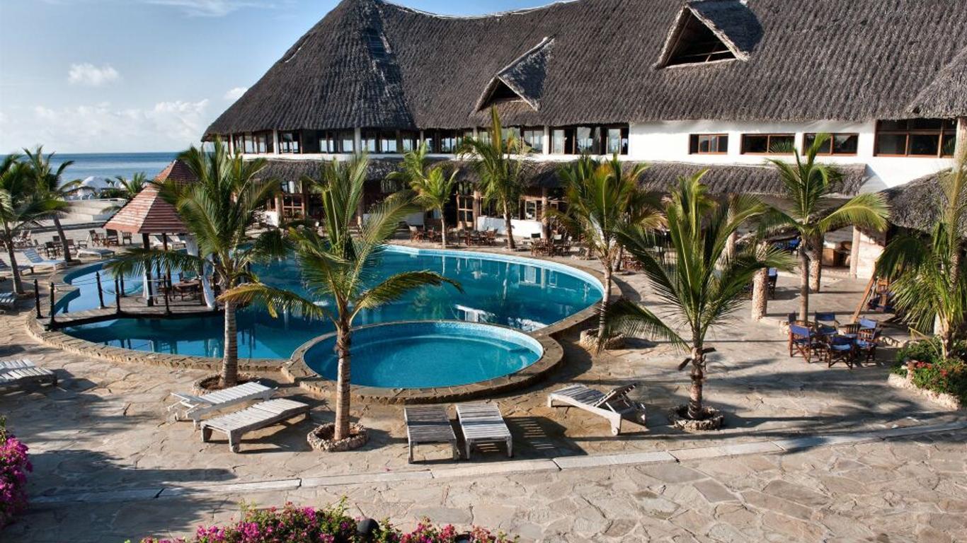 Jacaranda Beach Resort