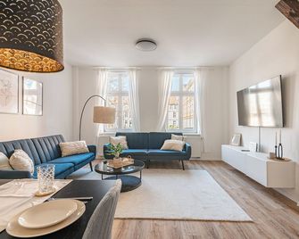 Regiohotel Am Nicolaiplatz Wernigerode - #ferienwohnungen #frischrenoviert #kaffeevollautomat #bestlage - Wernigerode - Huiskamer