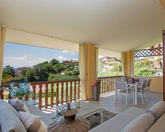 Dulcamara con piscina by Wonderful Italy - Soiano del Lago - Schlafzimmer