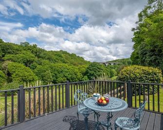 Clippity Clop - Truro - Balcony