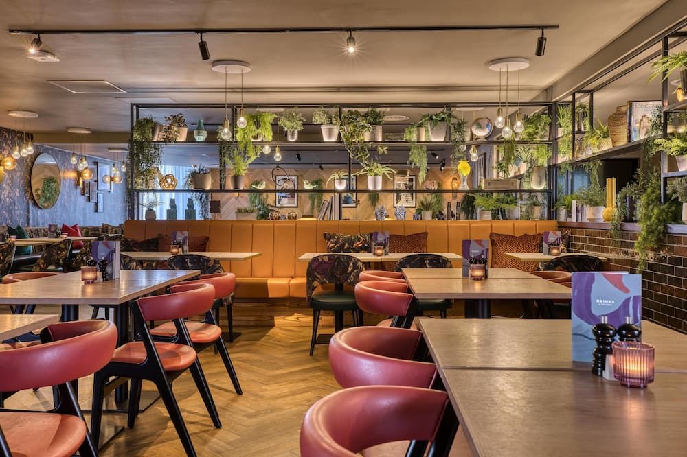 Premier Inn Cardiff Cc Queen Street