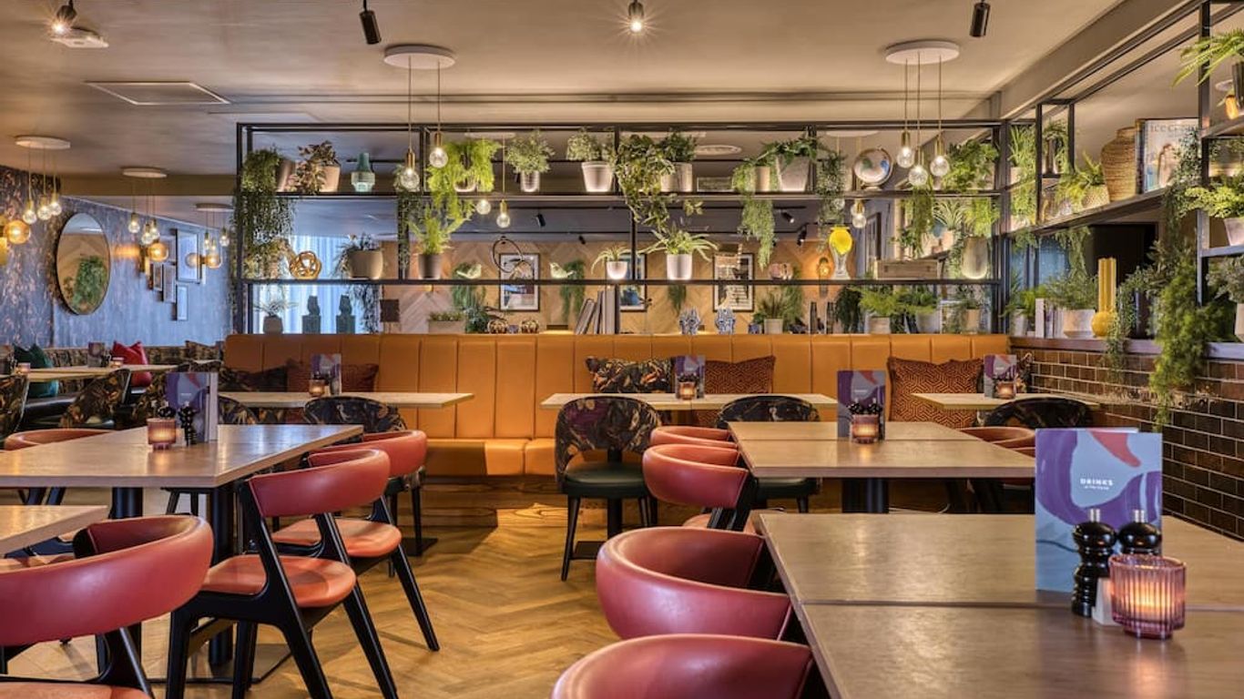 Premier Inn Cardiff Cc Queen Street