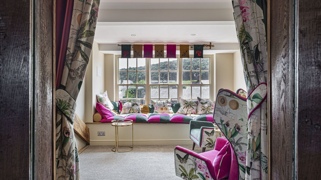 The Castle Hotel, Conwy, North Wales - The Coaching Inn Group