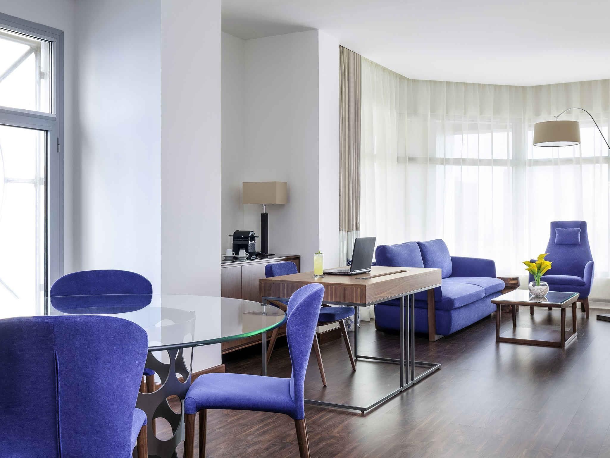 Novotel Jeddah Tahlia Street