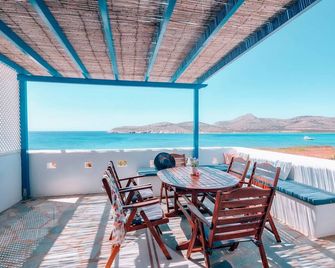 Despotiko - Antiparos - Balcony