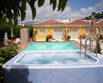 Club Torso Gay Resort - Maspalomas - Piscina