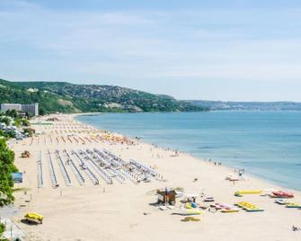 Hotel Boryana - Albena - Playa