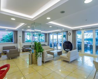 Hotel Monica - Rimini - Lobby
