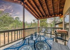 Falling Weekday Prices Covered Deck Great Reviews - Alto - Balcone