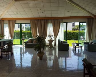 Mandalena Hotel Apartments - Protaras - Sala de estar