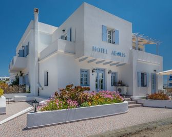 Aeolis Hotel - Adamantas