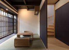 Benten Residences - Kyōto - Wohnzimmer