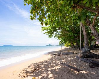 Libong Beach Resort - Ko Libong - Playa