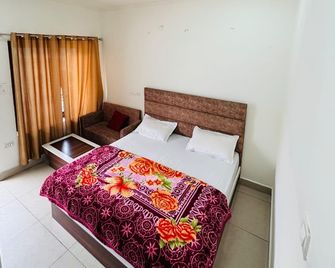 Hotel Lake View Paradise - Uttarkāshi - Habitación