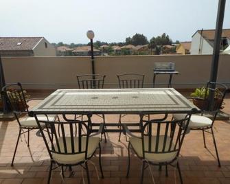 Holiday House Etna Mare Taormina - Mascali - Balkón