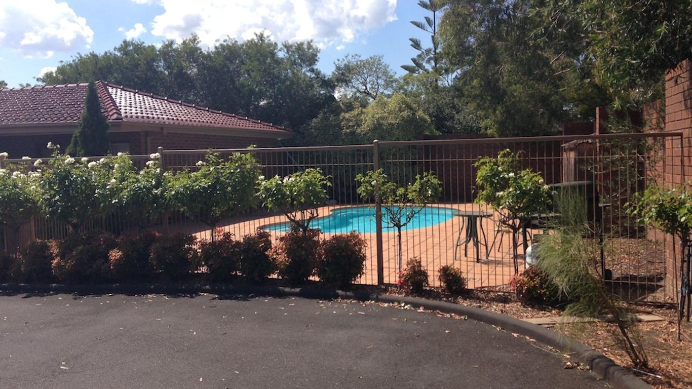 Nunawading Motor Inn