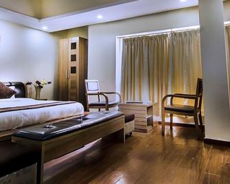 Hotel Akash Sarovar - Puruliya - Bedroom
