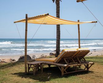 Hotel Pomelo - Troncones