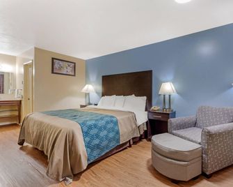 Econo Lodge Woodstock - Shenandoah Valley I-81 - Woodstock - Bedroom