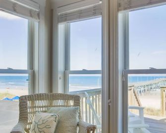 Your Oceanfront Oasis - Topsail Beach - Balcón