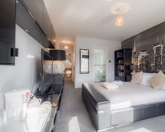Tlc Exmouth Bed And Breakfast - Exmouth - Schlafzimmer