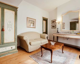 Great Greece Le Convivial Suites & Spa - Xylókastro