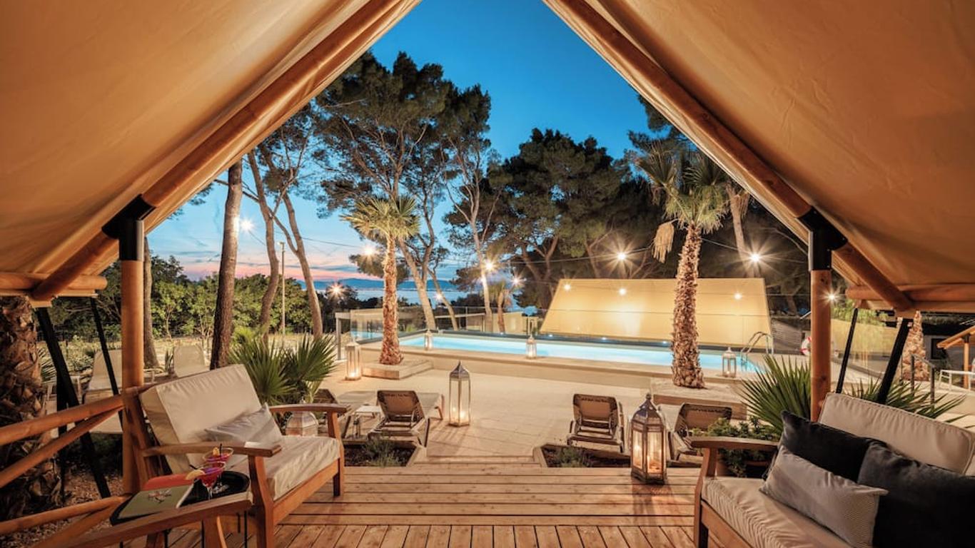 Waterman Beach Village