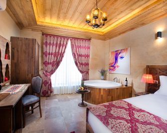 Cappadocia Pyramid Stone House - Uchisar