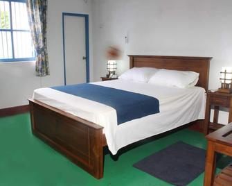 Villa Whispering Shells - Kalutara - Bedroom