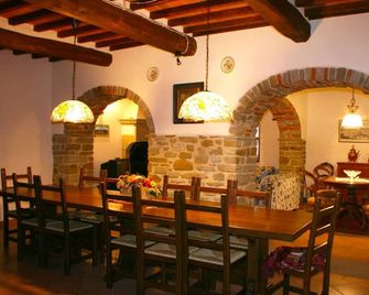 Casale Lorenzo - Subbiano - Jídelna