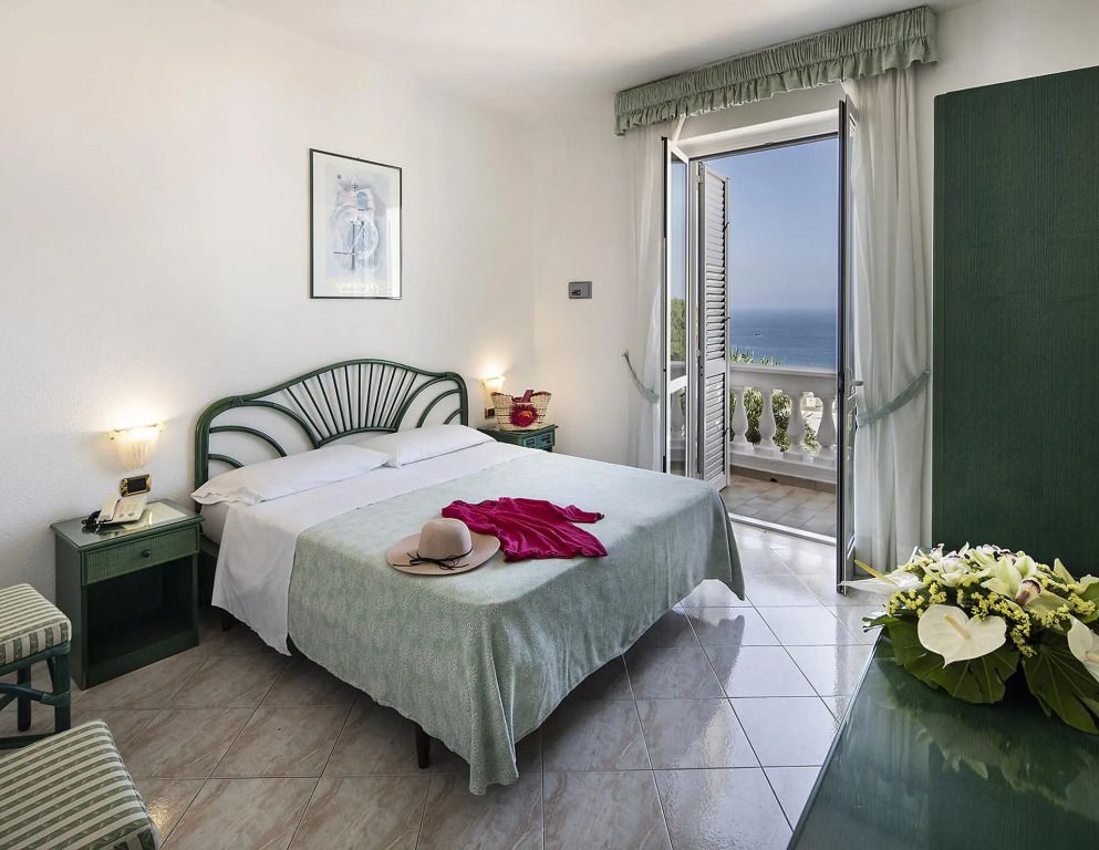 هوتل بارك إمبيريال - فوريو - غرفة نوم