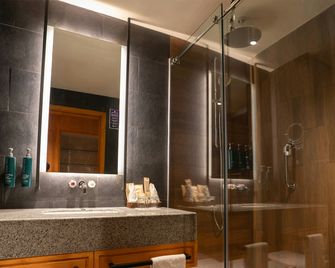 DoubleTree by Hilton Nathiagali - Nathia Gali - Bedroom