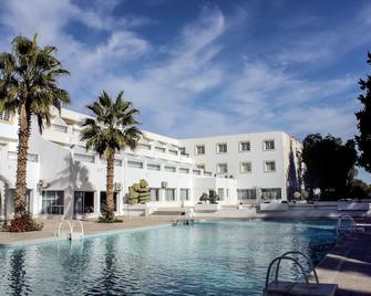 Hotel Continental - Kairouan - Pool