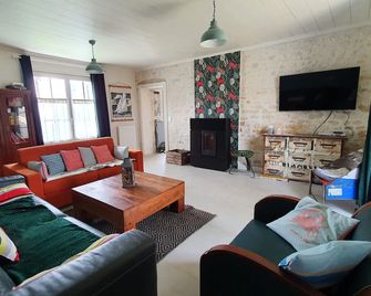 Beautiful family home 800 m from the beach and port of La Cotinière - Saint-Pierre-d'Oléron - Salon