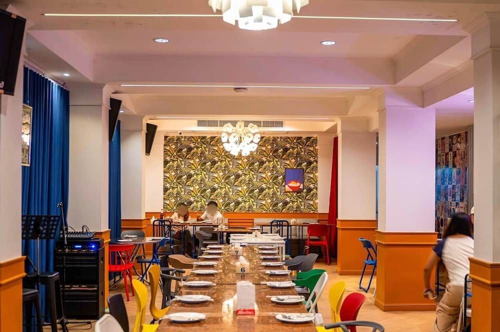 شايبات هوتل