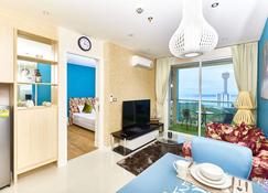 Grande Carribean sea view apartments Jomtien beach - Pattaya - Living room