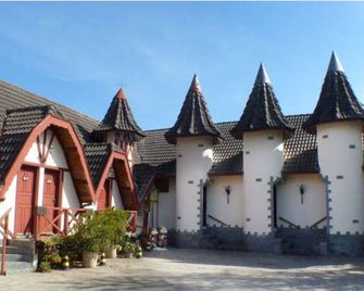 Pousada Dos Esquilos - Campos do Jordao - Gebouw
