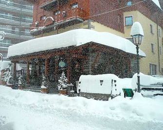 Hotel Mignon - Breuil-Cervinia - Edificio
