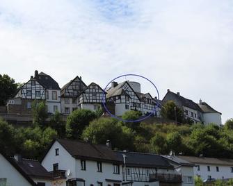 New: Romantic Living - Hellenthal - Außenansicht