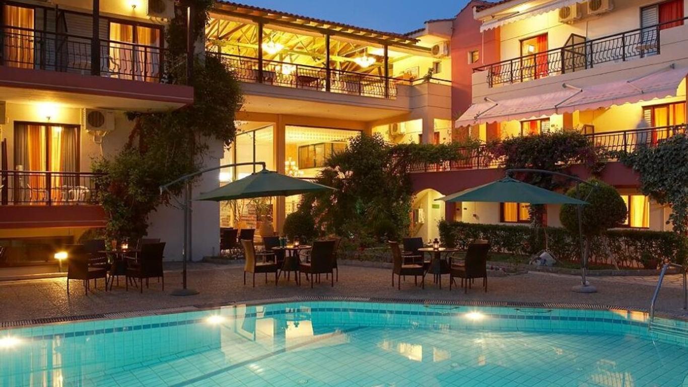 Pelli Hotel