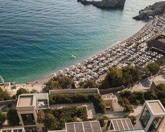 Folie Marine Hotel & Beach Club - Himare