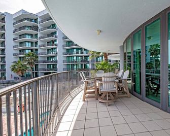 Phoenix on the Bay II 2212 - Orange Beach - Balcón