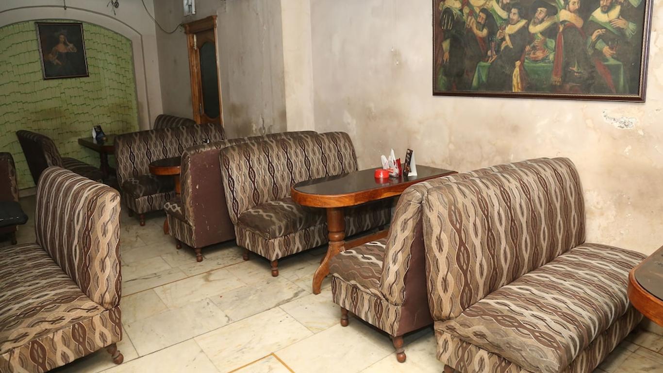 Oyo 28447 Hotel India Pride