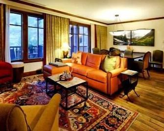 Ritz Carlton, Aspen Highlands - Aspen - Living room