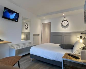 Hotel Little Regina - Paris - Schlafzimmer