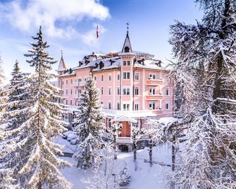 瑞士影院浪漫酒店 - 弗利姆斯 - 弗利姆斯 - 建築